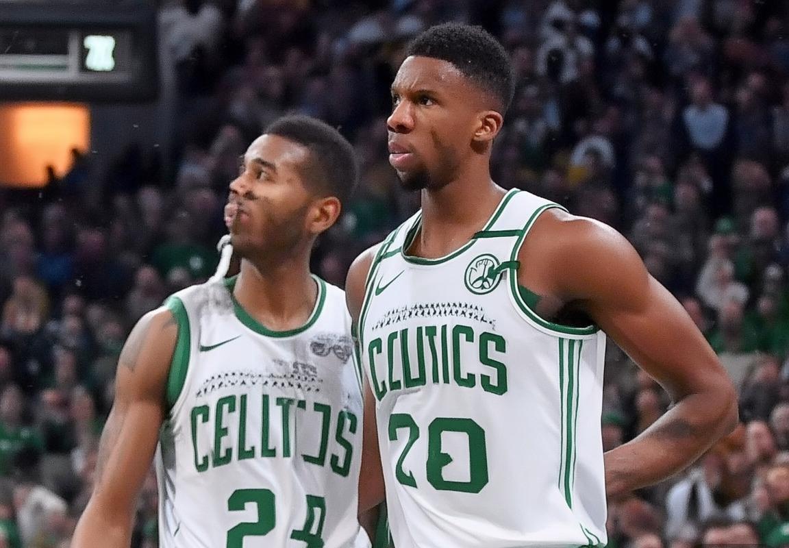 凯尔特人北岸花园球馆上演超级逆转，杰伦·布朗率队诠释团队信念